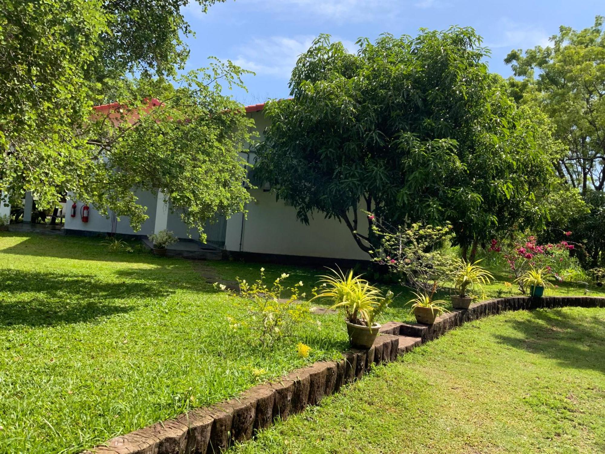 Nature Resort Polonnaruwa Exteriér fotografie